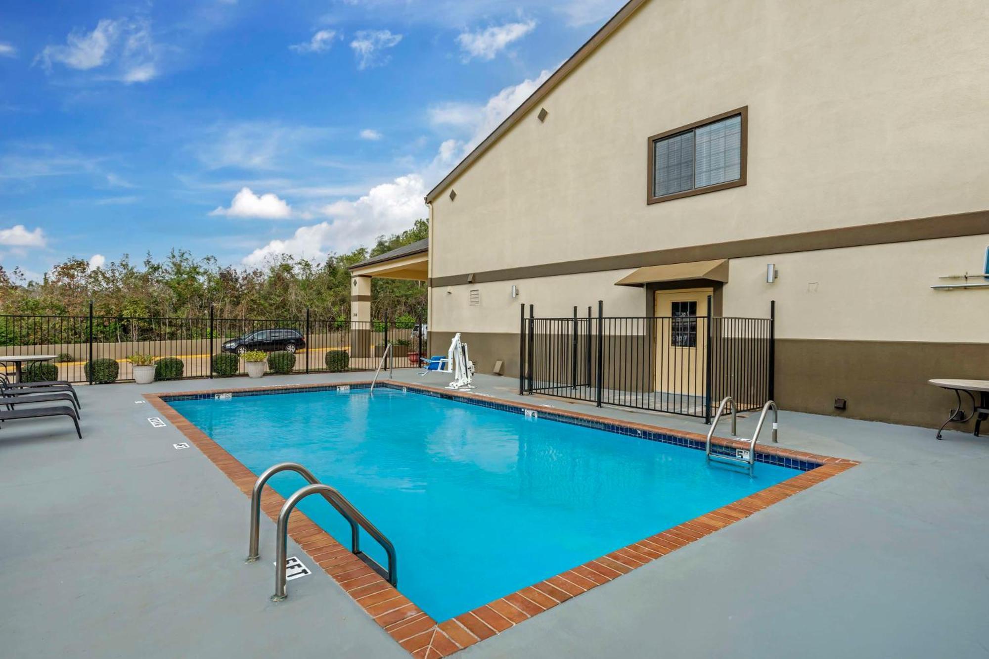 Best Western Pineywoods Inn Atlanta Ngoại thất bức ảnh